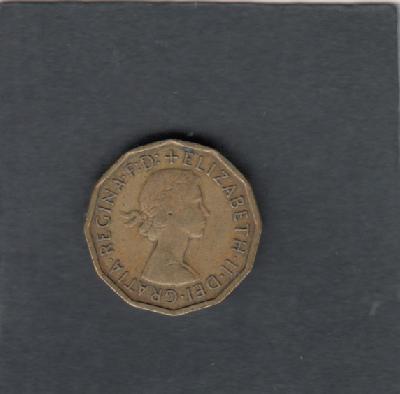 Beschrijving: 3 Pence ELIZABETH II